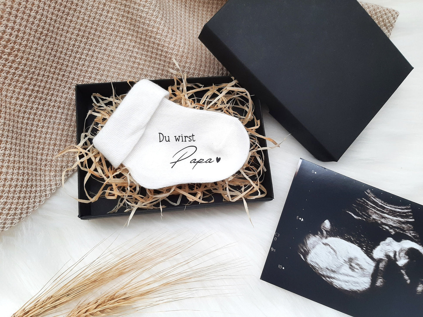 Schwangerschaftsverkündung Holzsymbol - Baby Überraschungsbox - Holz Schnuller Body oder Babyflasche - Du wirst Papa - SelfmadeStudio