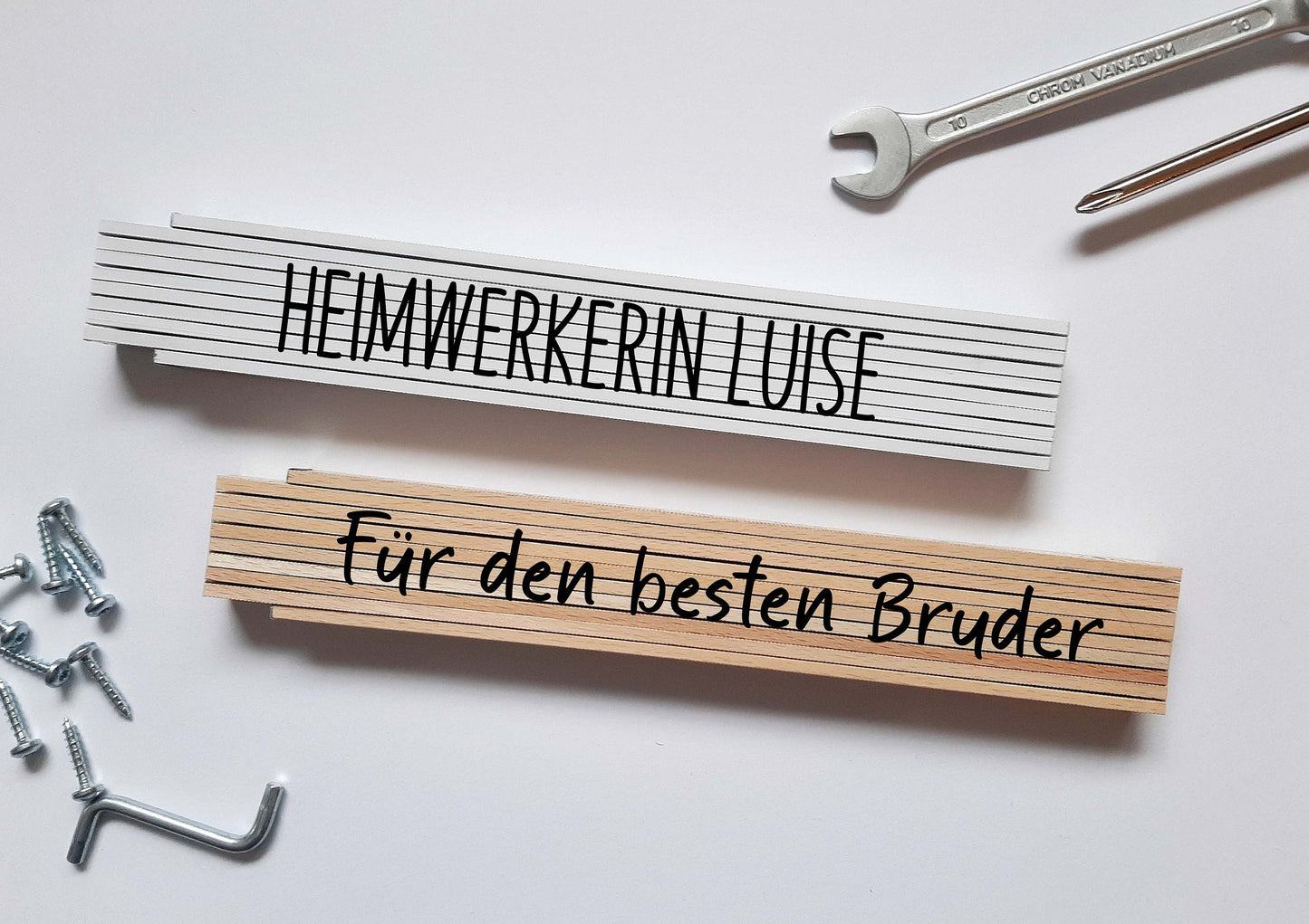 Meterstab mit Name oder Wunschspruch, Personalisierter Zollstock, Geschenk für Hobby Handwerker - SelfmadeStudio