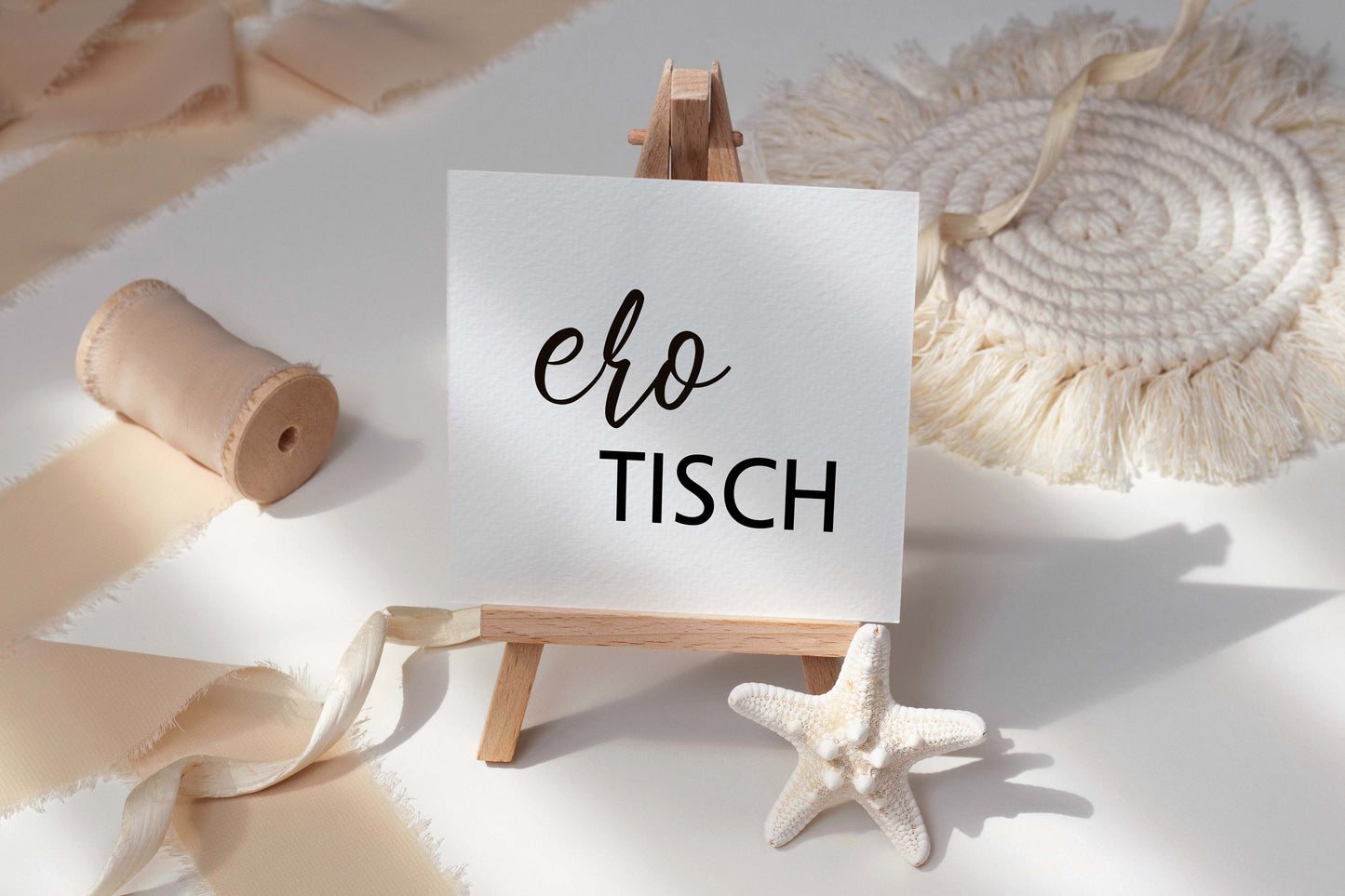 Aufkleber für die Tischordnung "chaoTISCH" Schriftzug | verschiedene Wörter möglich | Schriftzüge für den Sitzplan / Tische - SelfmadeStudio
