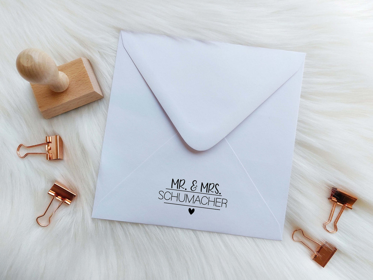 Mr&Mrs Stempel - Letter | Nachname mit Herz | Hochzeitstempel personalisiert | save the date | Stempel Rechteckig 70x40/60x30/50x25mm
