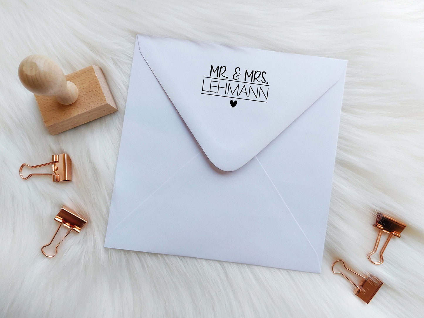 Mr&Mrs Stempel - Letter | Nachname mit Herz | Hochzeitstempel personalisiert | save the date | Stempel Rechteckig 70x40/60x30/50x25mm