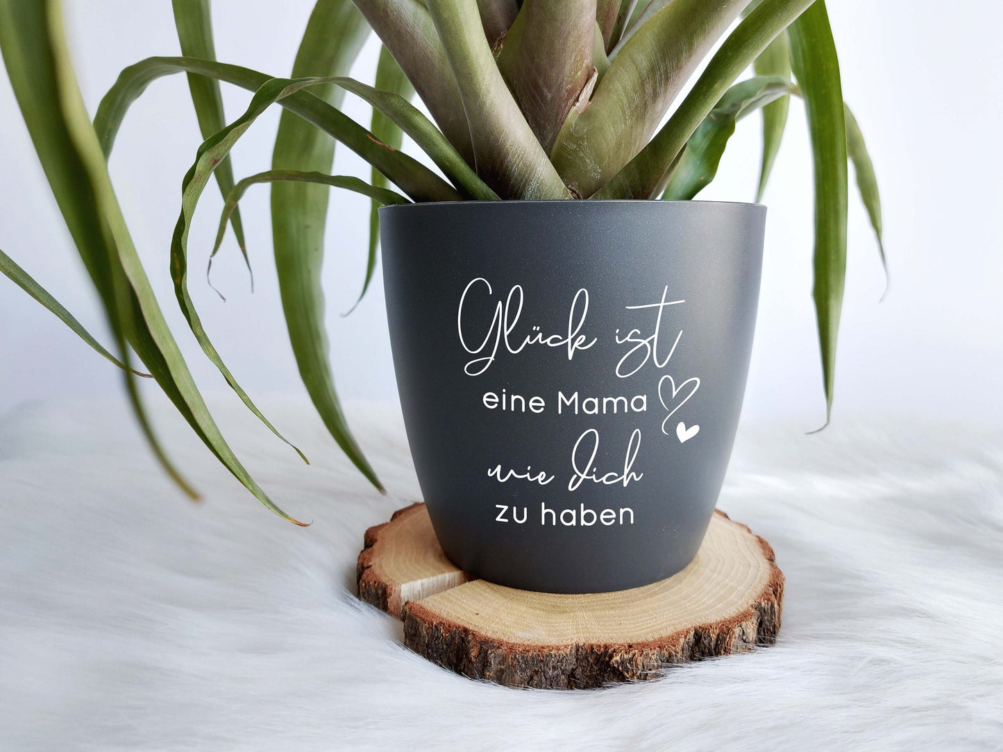 Blumenübertopf Glück - Muttertag | "Glück ist, eine Mama wie dich zu haben" Blumentopf-Farbe: Weiß | Anthrazit | Mint | Muttertags-Geschenk - SelfmadeStudio