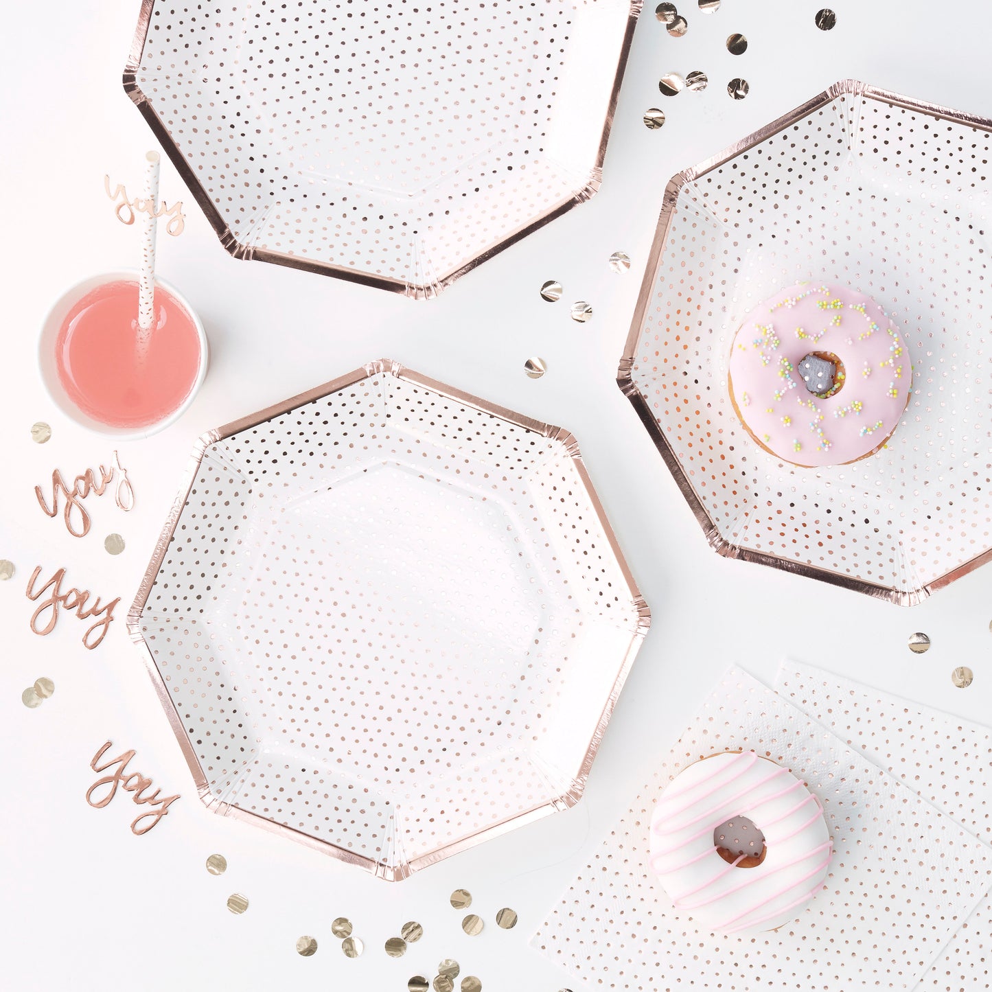 Pappteller Punkte Roségold | Set 8 Teller Ø25 cm | Rosa Teller mit Punkten für die besondere Tisch Deko | Pappteller Baby Party JGA Hochzeit - SelfmadeStudio