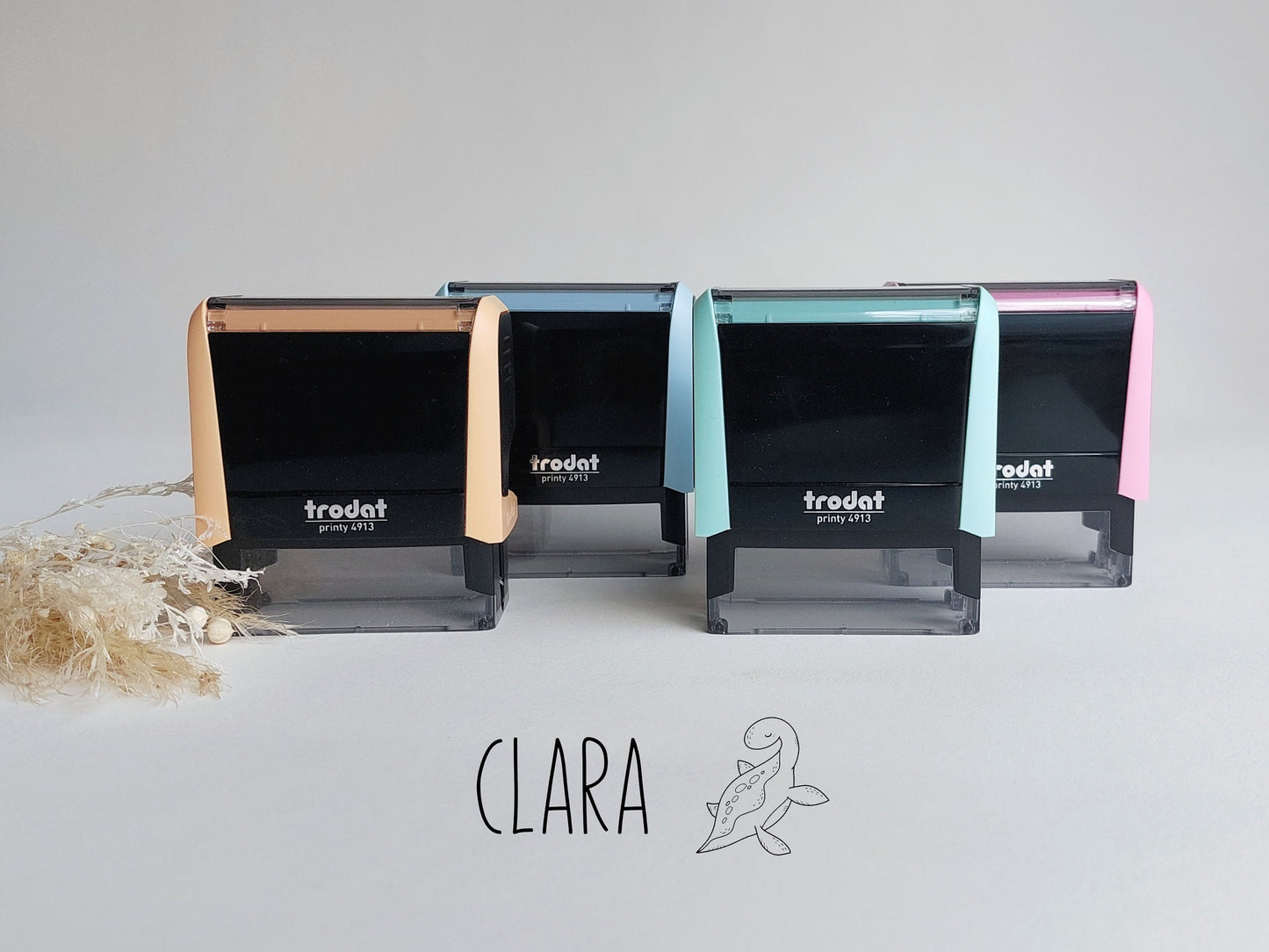 Dinosaurier Stempel | 13 Motive 4 Schriftarten Automatikstempel oder Holz | personalisierter Namenstempel Selbstfärbend Rechtseckig 58x22 mm