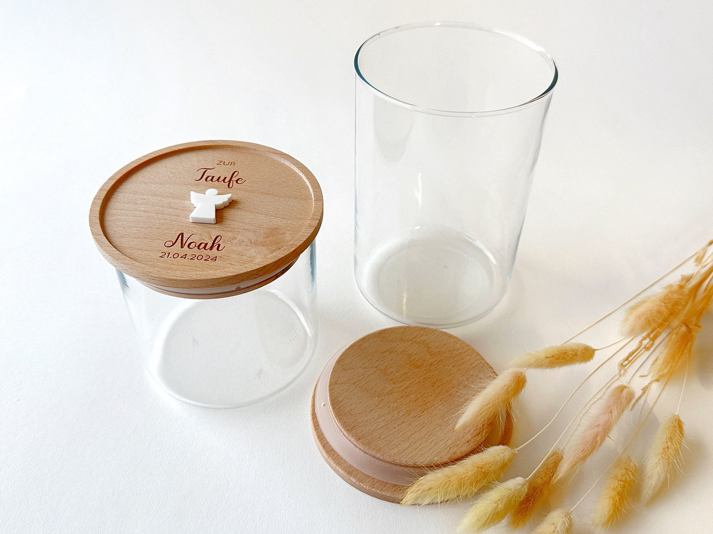 Vorratsglas mit Holzdeckel "Zur Taufe" / "Zur Kommunion" mit Wunschname + Datum und 3D-Symbol Holzdeckel aus Buchenholz | Keksdose Geschenk
