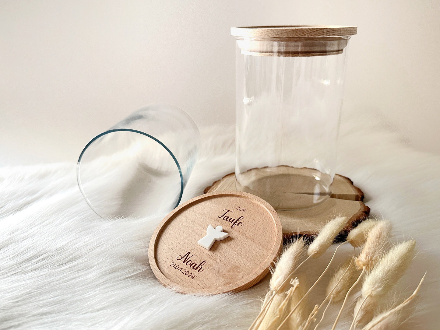 Vorratsglas mit Holzdeckel "Zur Taufe" / "Zur Kommunion" mit Wunschname + Datum und 3D-Symbol Holzdeckel aus Buchenholz | Keksdose Geschenk