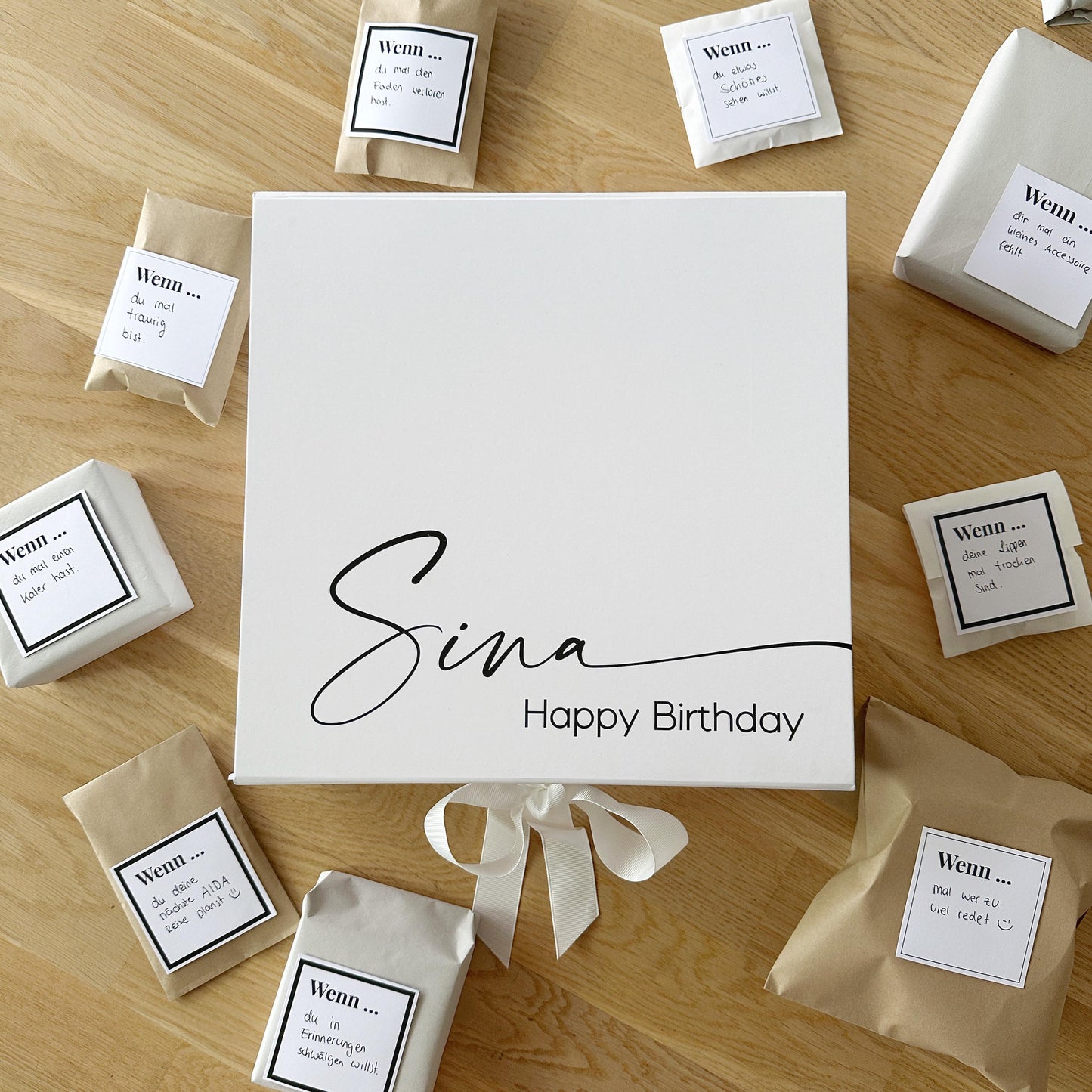 Wenn Box Idee Beispiel-Füllung- kleine Geschenke WENNBOXmit Plott-Schriftzug und Widmung inkl. Papierkarten zum beschreiben