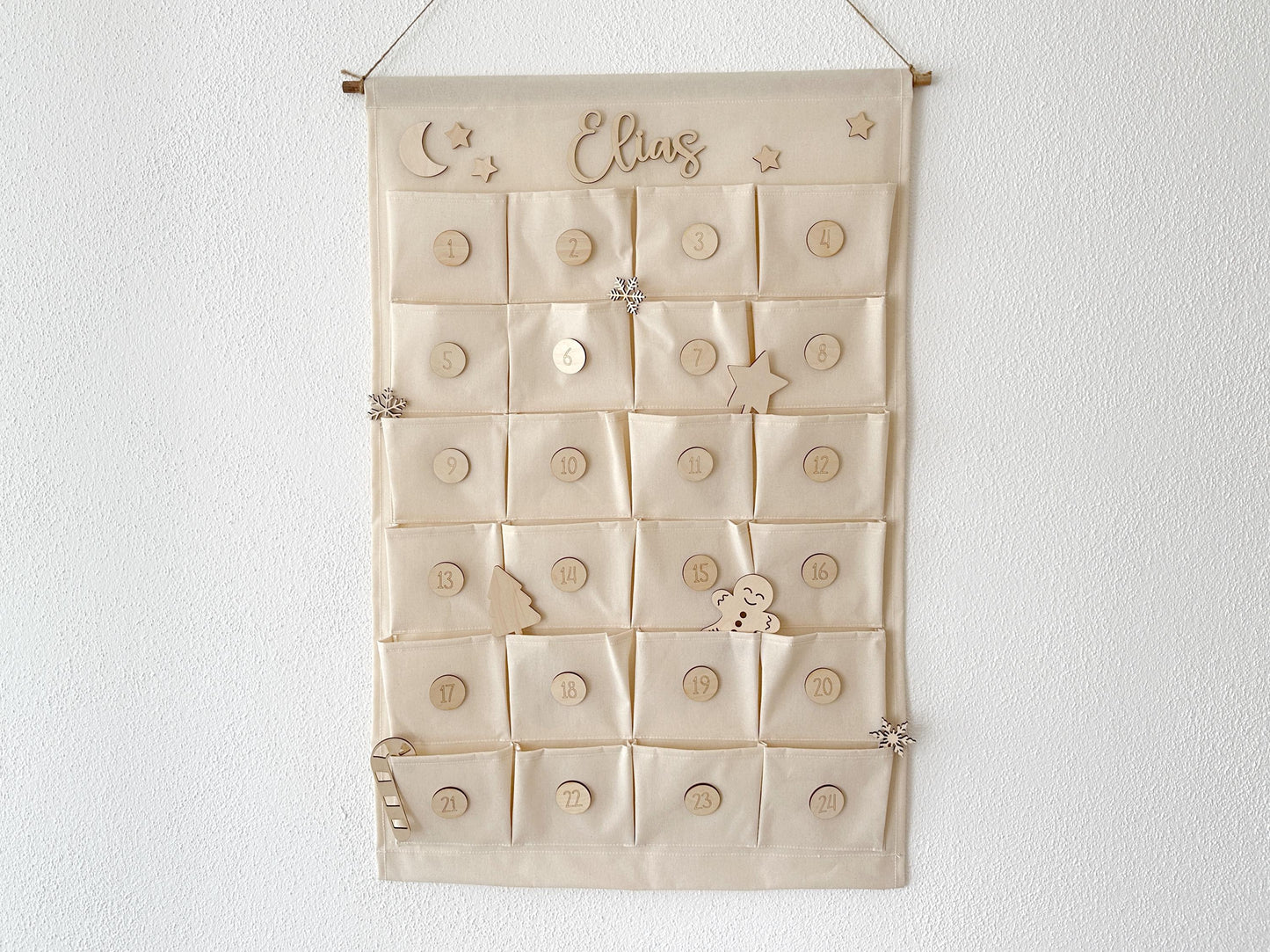 Adventskalender aus Stoff zum Aufhängen mit 24 Taschen für Weihnachten Kleinigkeiten