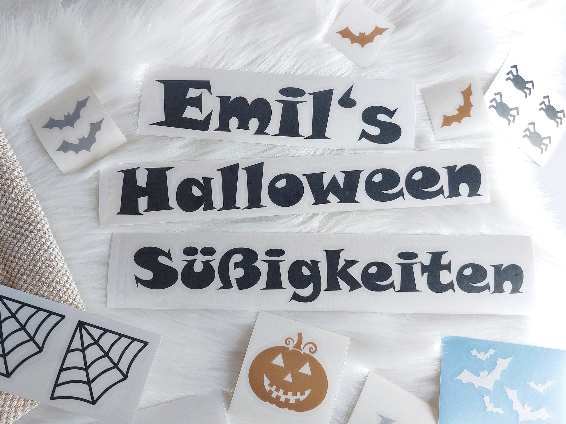 Halloween Kiste mit Namen zum selbst Befüllen | Halloween Süßigkeiten | Trik or Tread | personalisierte Aufkleber für Holz Kiste