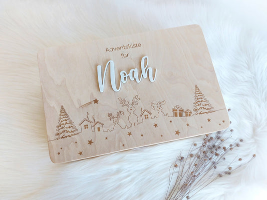 Adventskiste 3D Namen | Weihnachtsmotiv mit Rentier | Adventstruhe mit 3D Namen | Personalisierte Holzkiste mit Schiebedeckel oder als Truhe